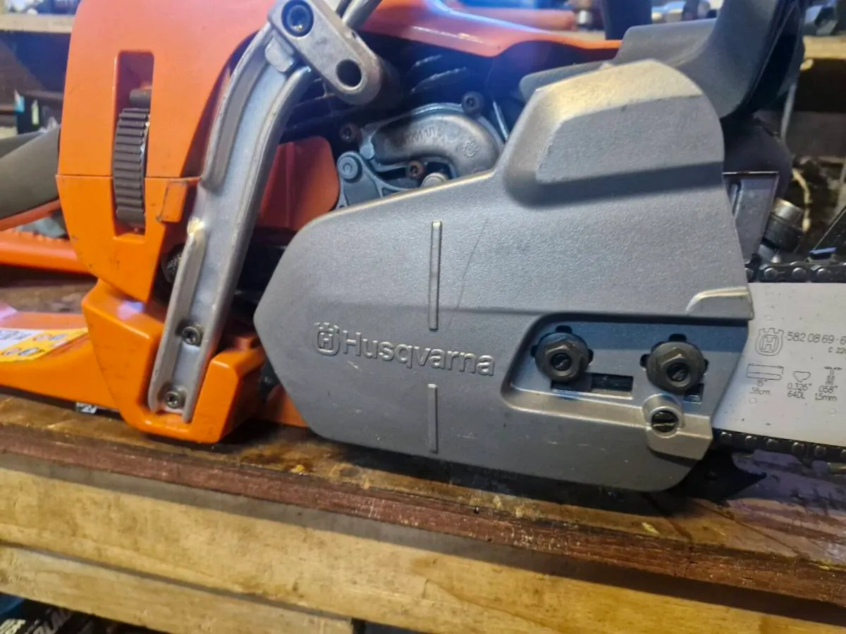 Husqvarna 550xp chainsaw - Image 2