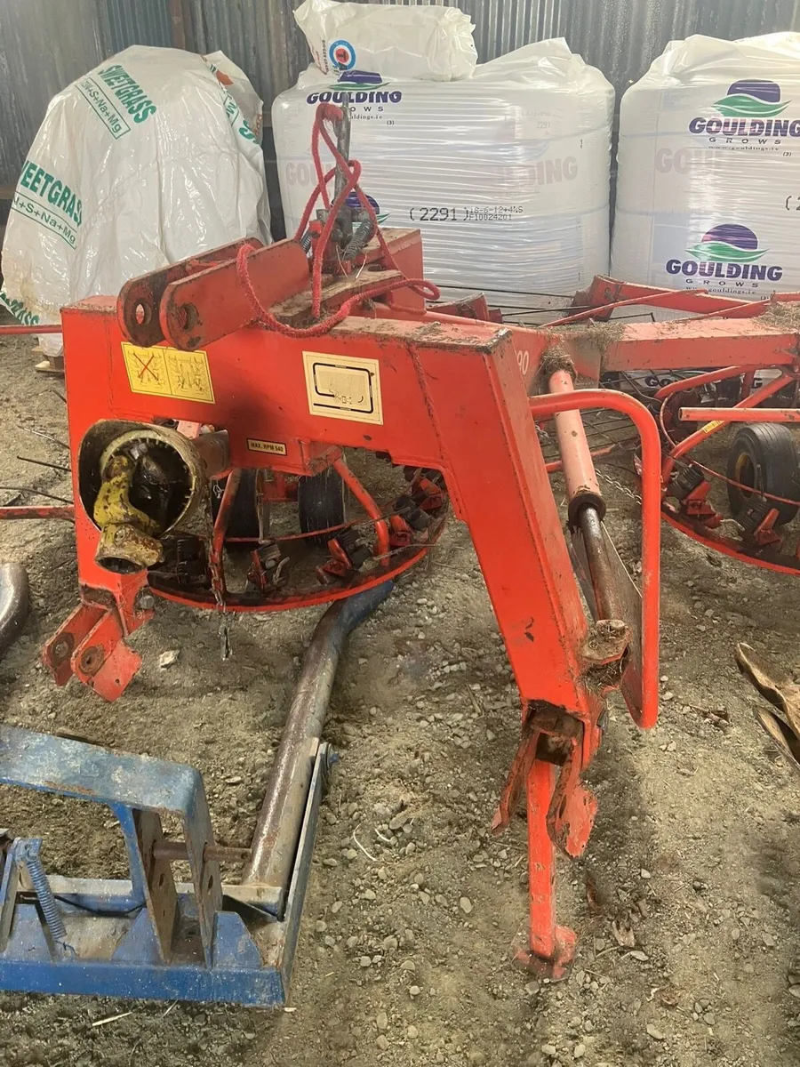 Fransguard RV 390 Tedder - Image 3