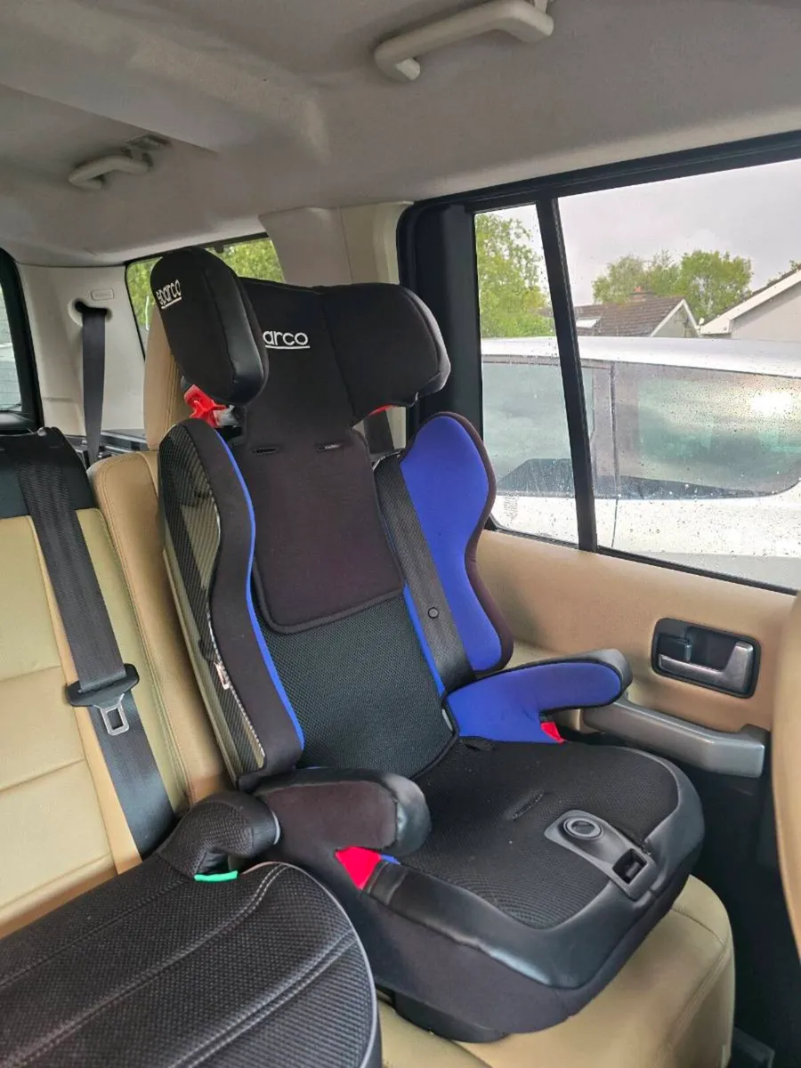 Sparco child seat - Image 1