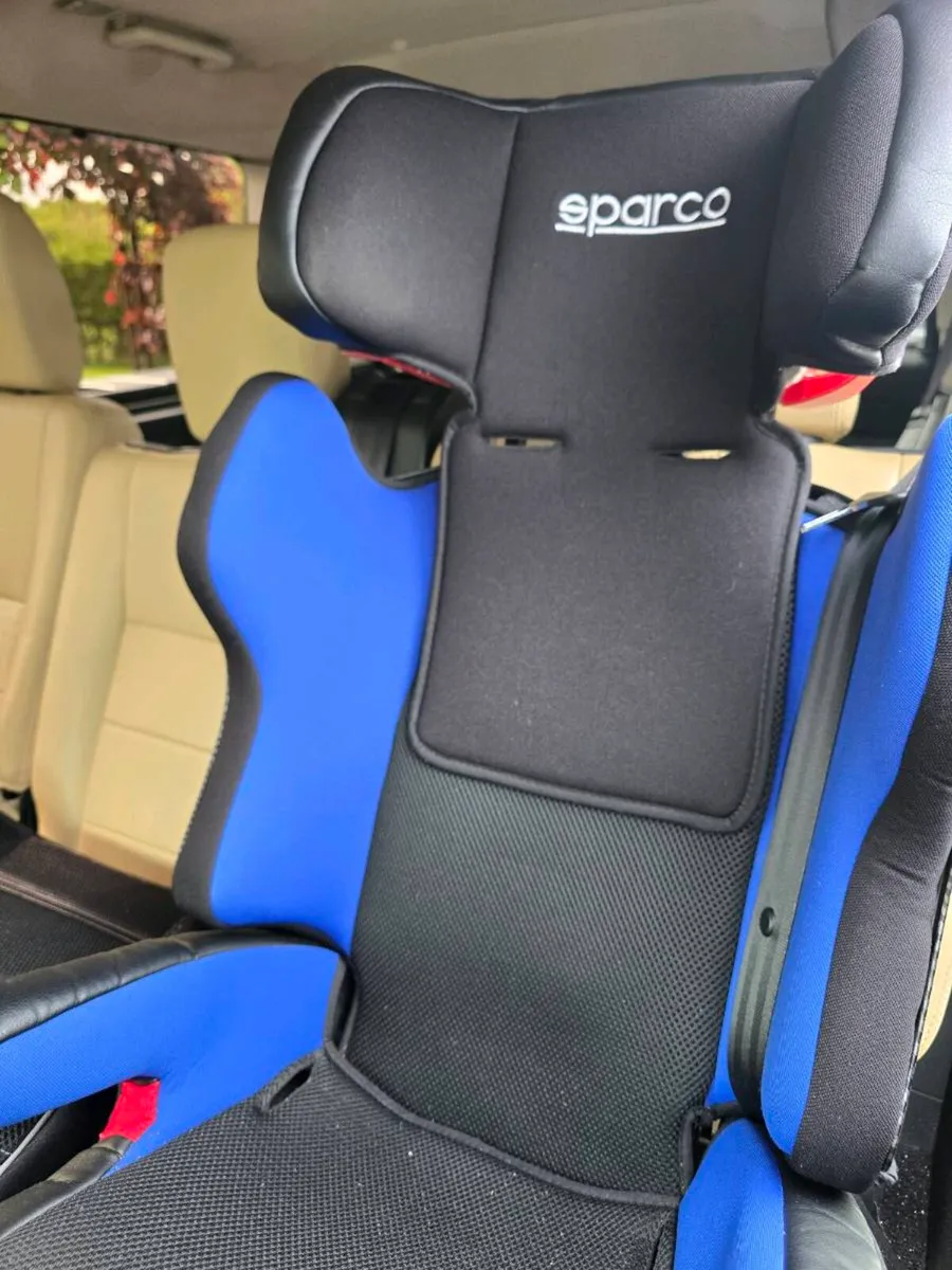 Sparco child seat - Image 2