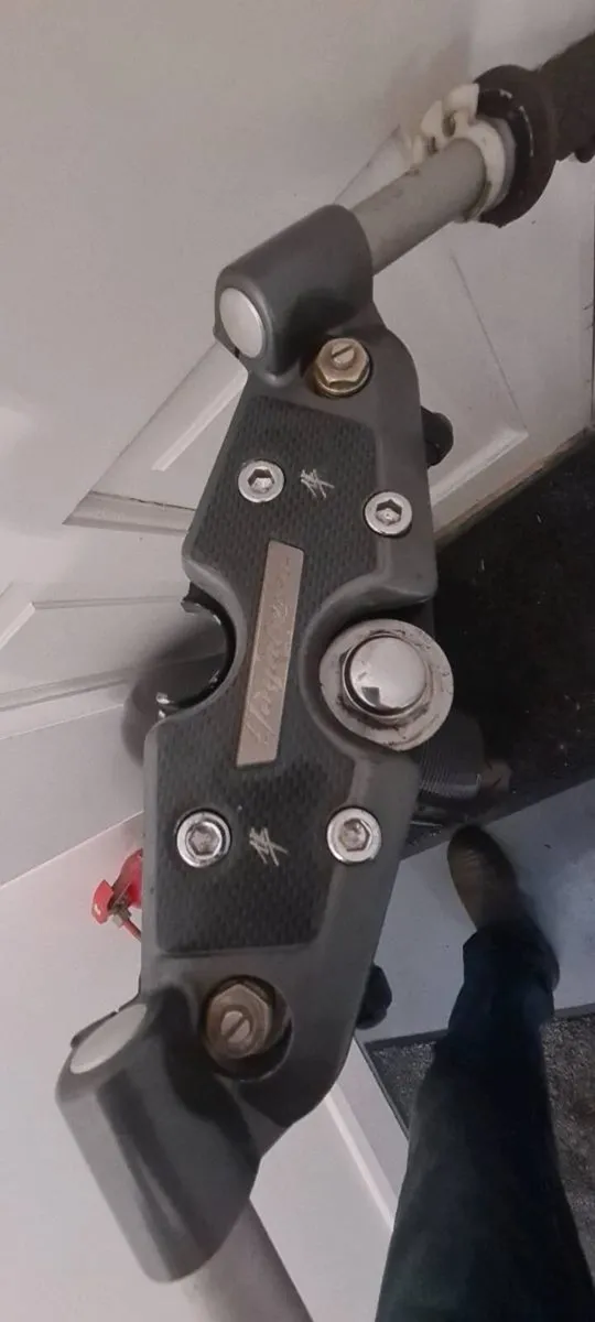 Upside down forks front end - Image 4