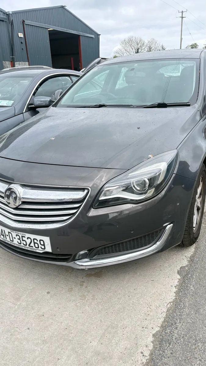 Insignia For parts or complete - Image 4