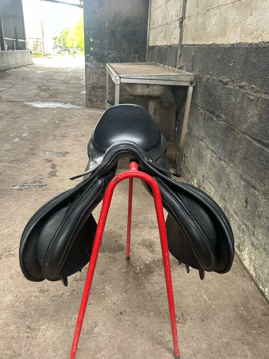 Bates AP saddle - Image 2