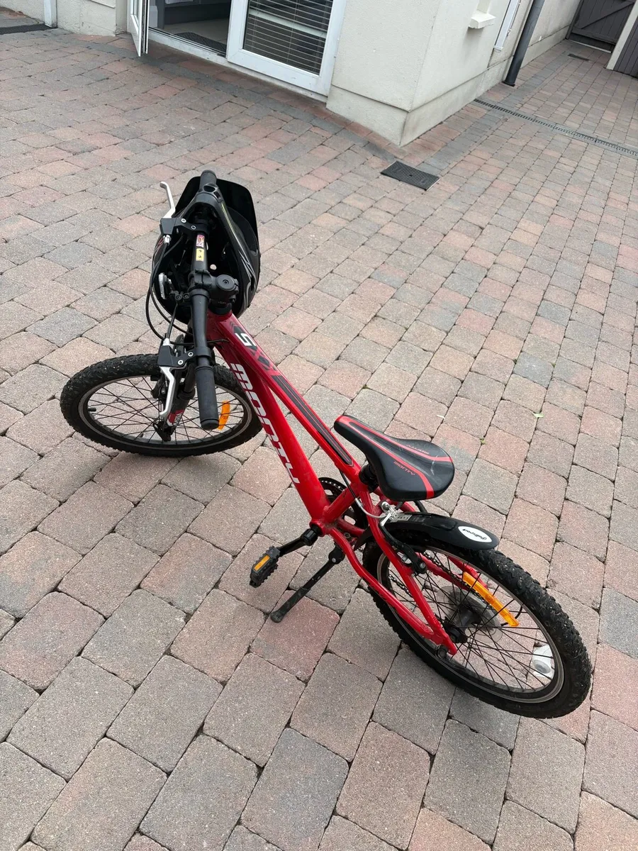 Boys bike - Image 1