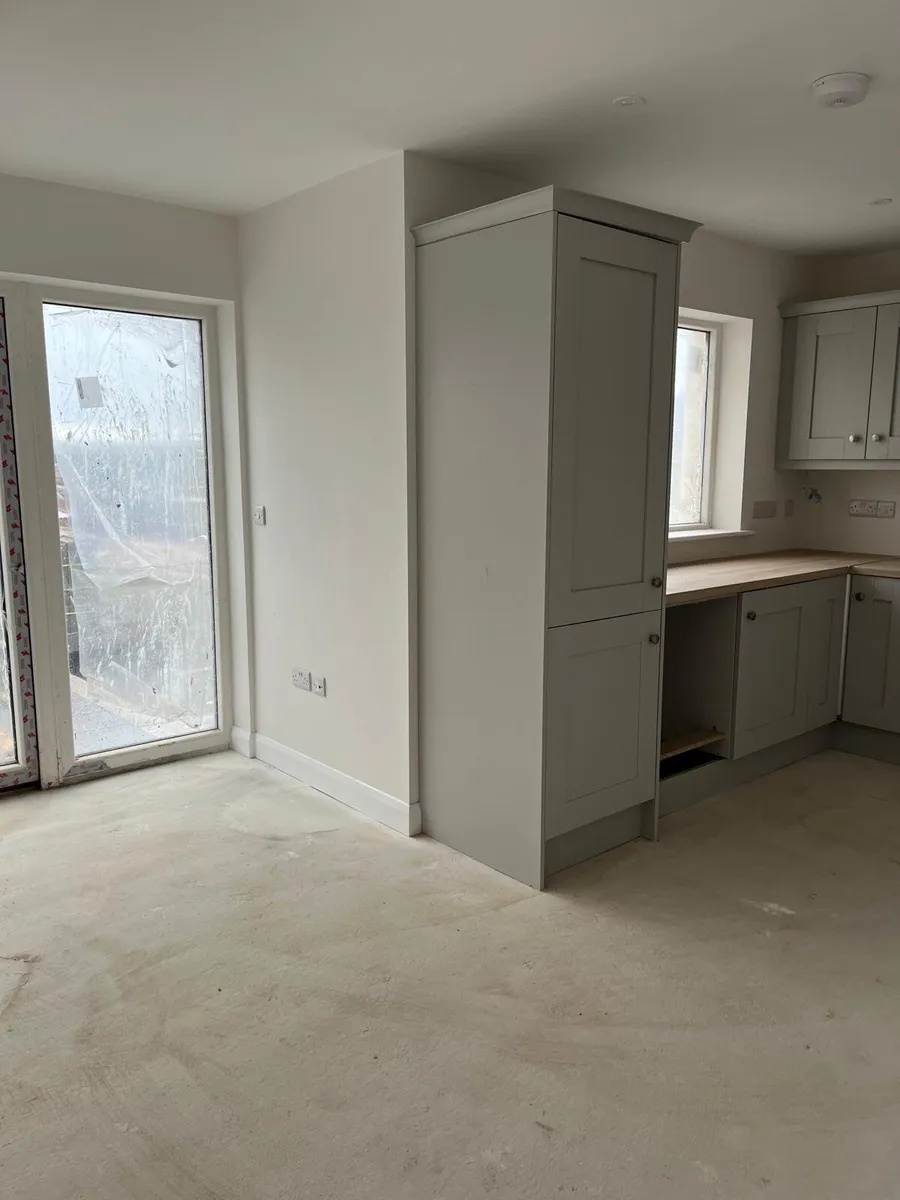 BRAND NEW & UNUSED GREY KITCHEN – AVAILABLE SEPTEM - Image 2