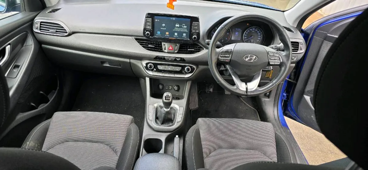 201 HYUNDAI I30 DIESEL - Image 2
