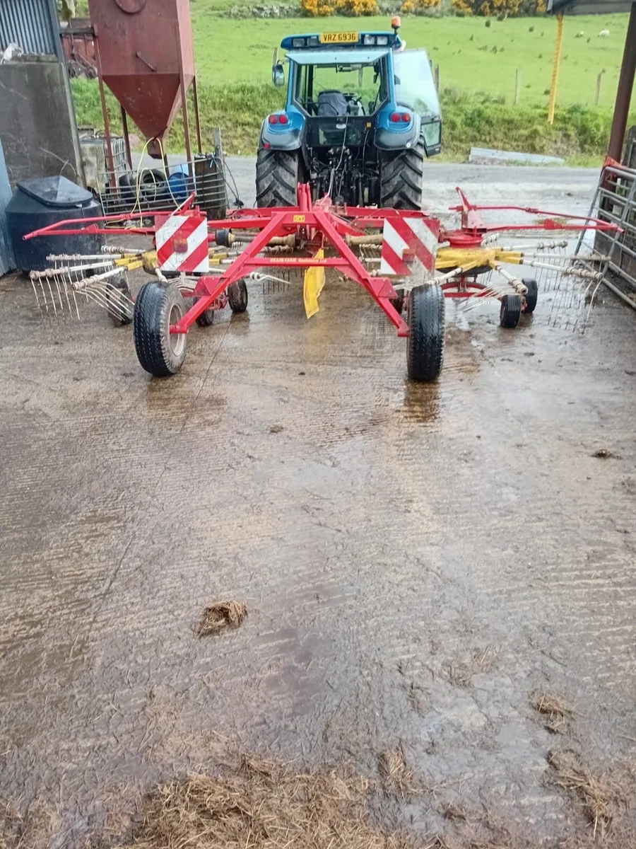 Pottinger grass rake. - Image 3