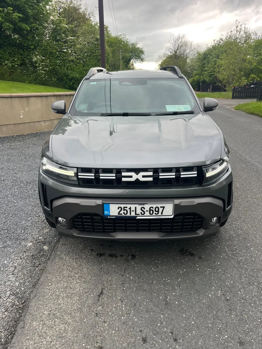 251  DACIA  DUSTER - Image 1