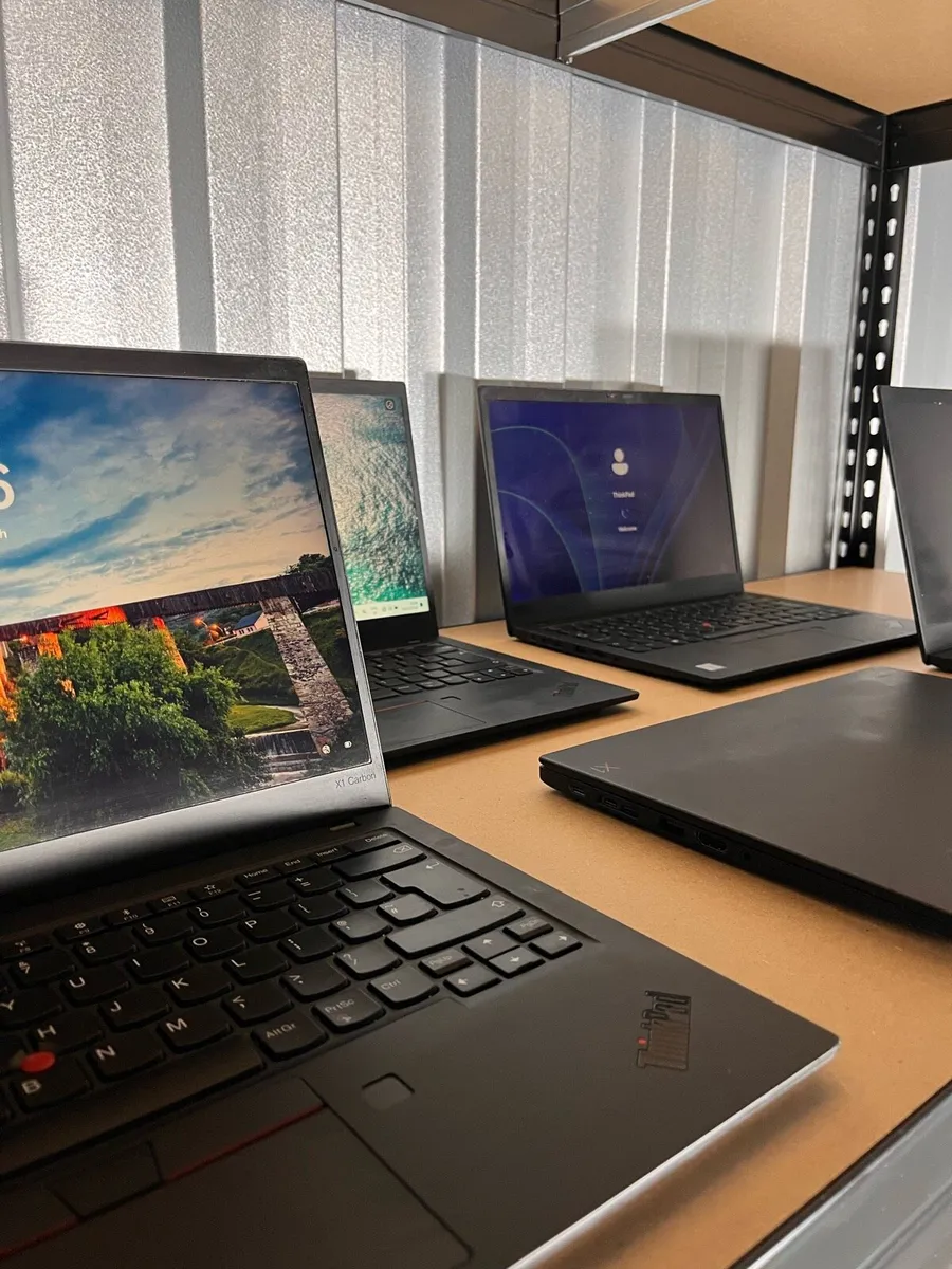 Lenovo ThinkPad X1 Carbon - 16GB RAM - Image 2