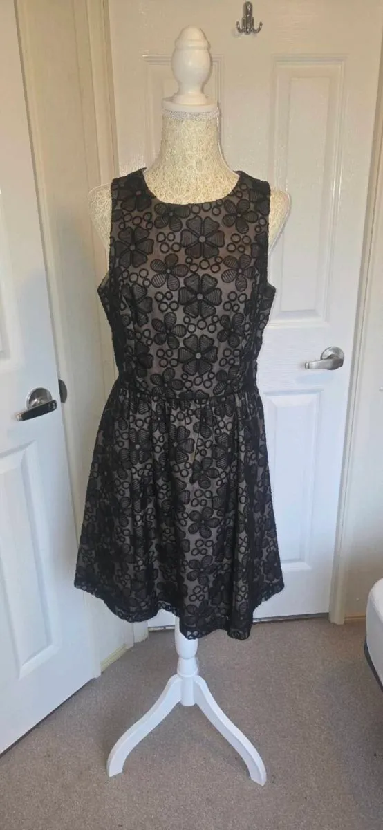 Spotlight by Warehouse Black Floral Mesh Skater Dr - Image 1