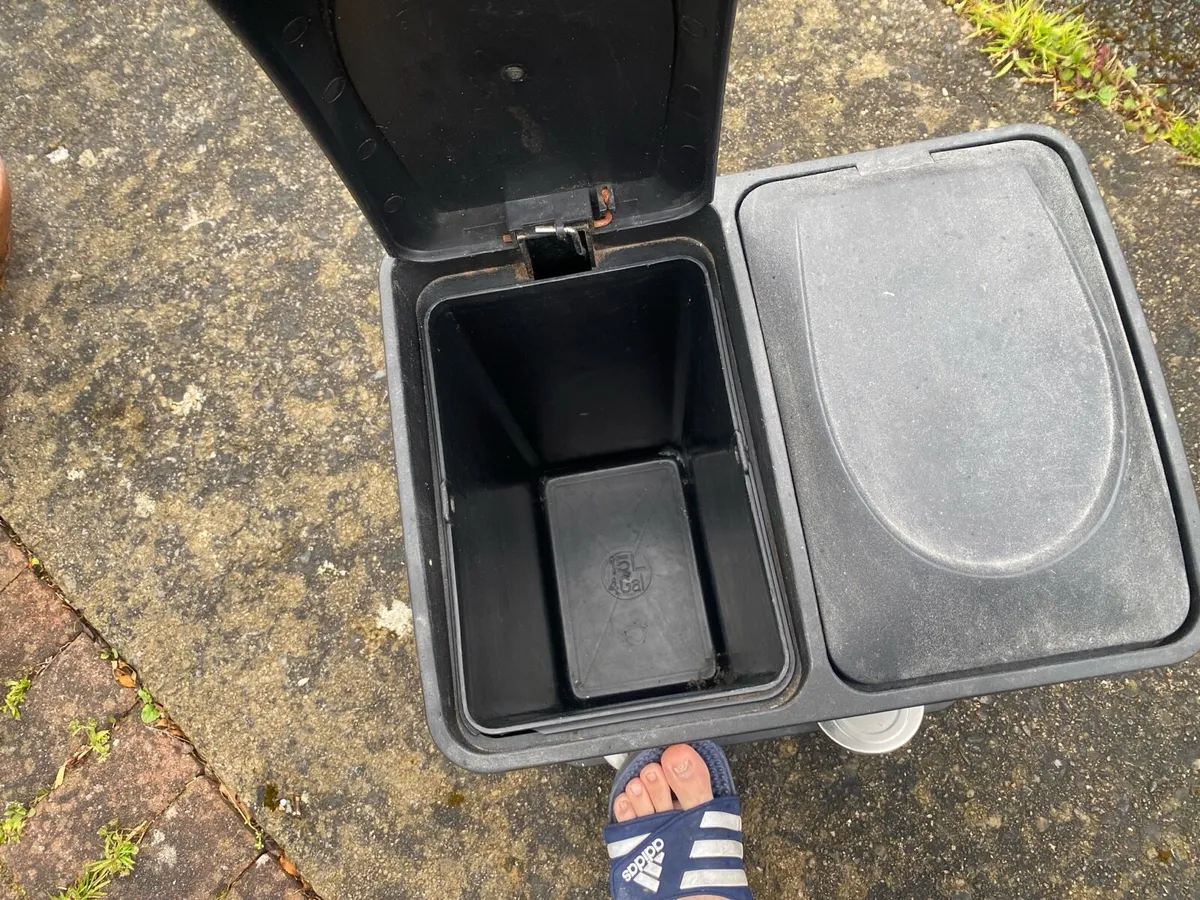 Double Recycling Pedal Bin / Kitchen Bin - Image 2