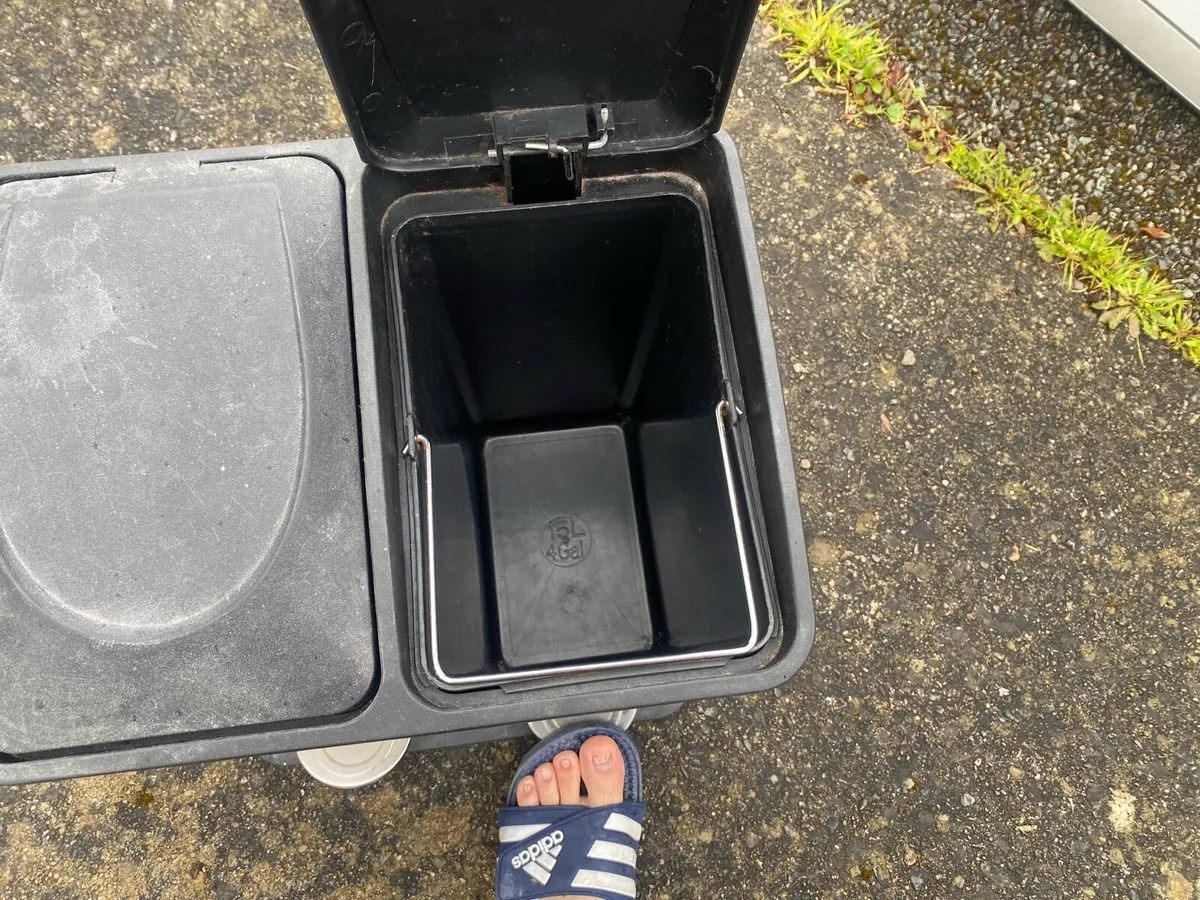 Double Recycling Pedal Bin / Kitchen Bin - Image 3