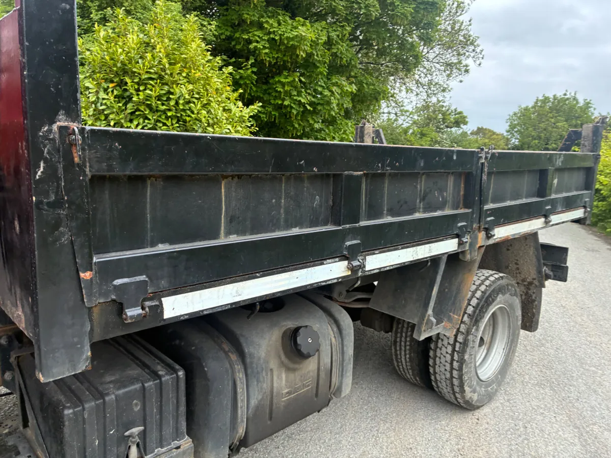 7.5 ton tipper - Image 4