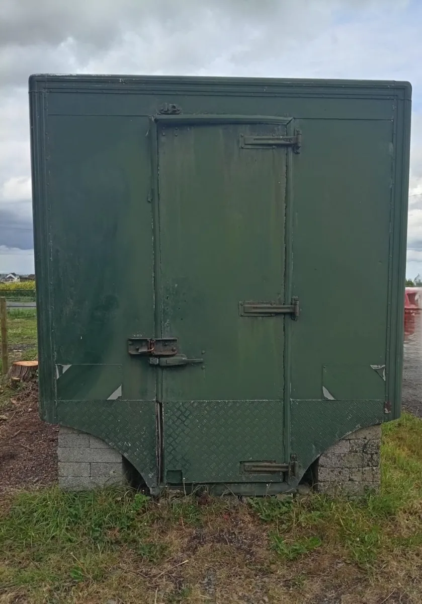 STEEL STORAGE CONTAINER - Image 1
