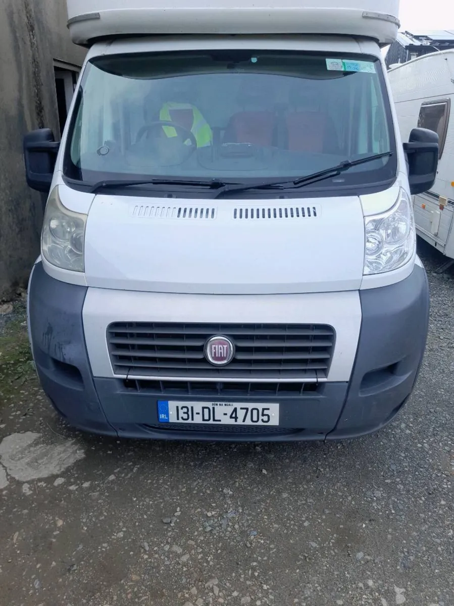 Luton box van - Image 1