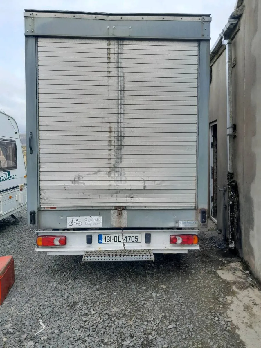 Luton box van - Image 3
