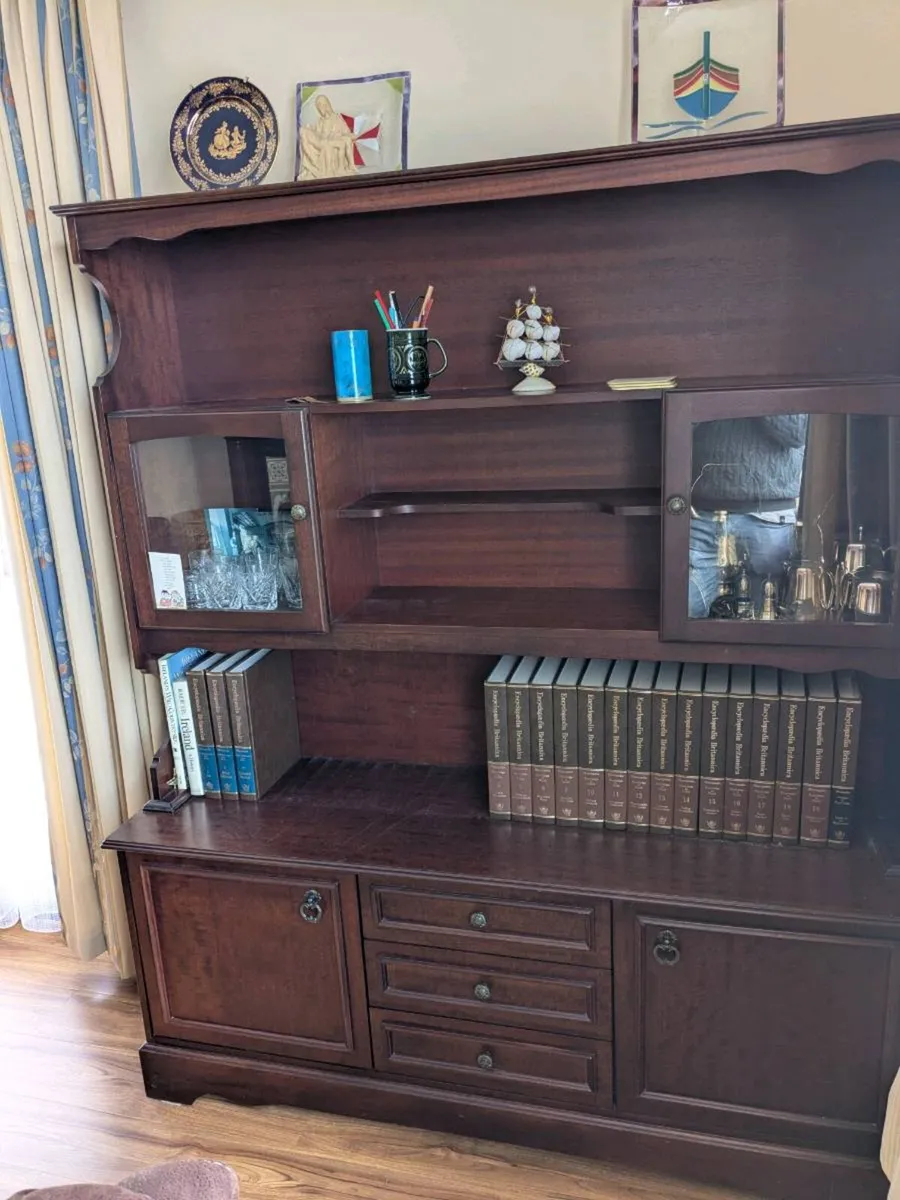 bookcase - Image 1
