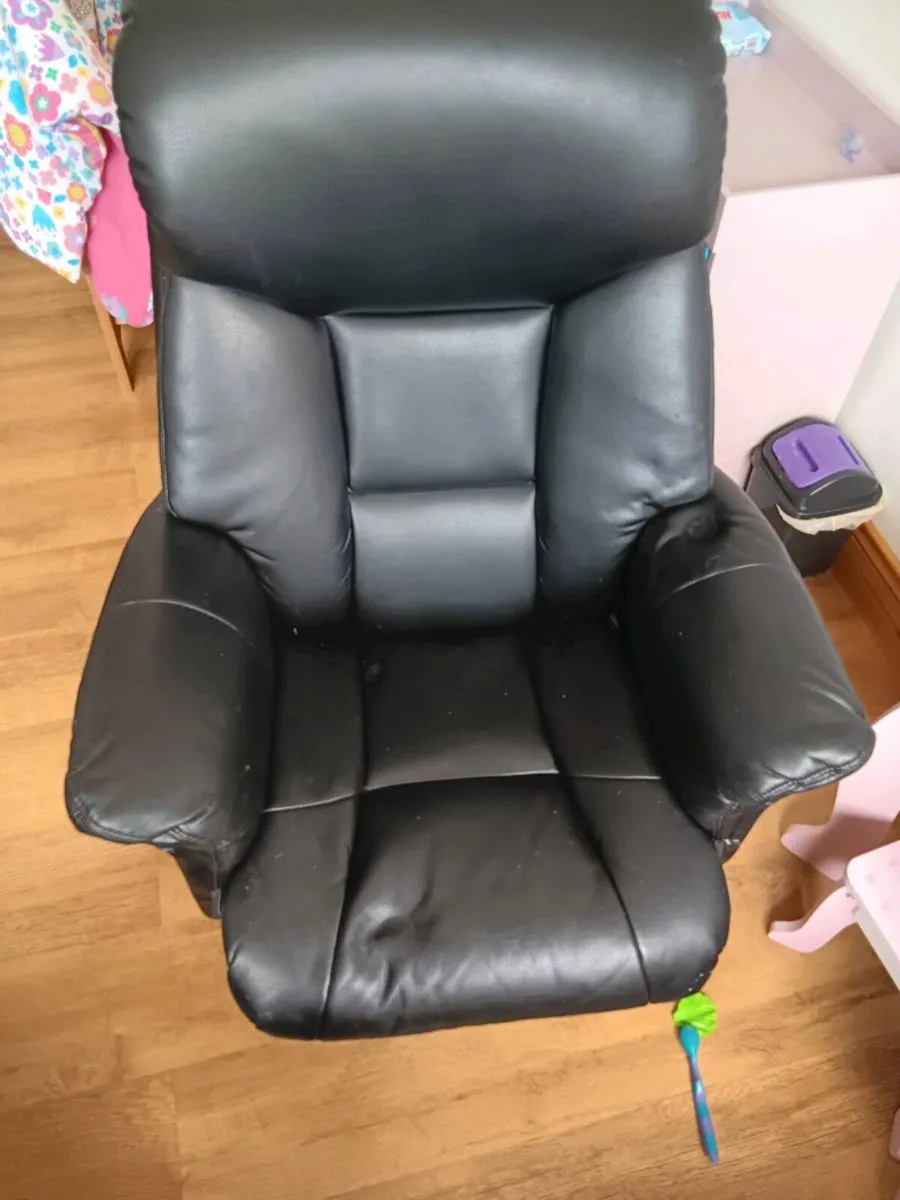 Black leather 360 swing and reclining chair - Image 1