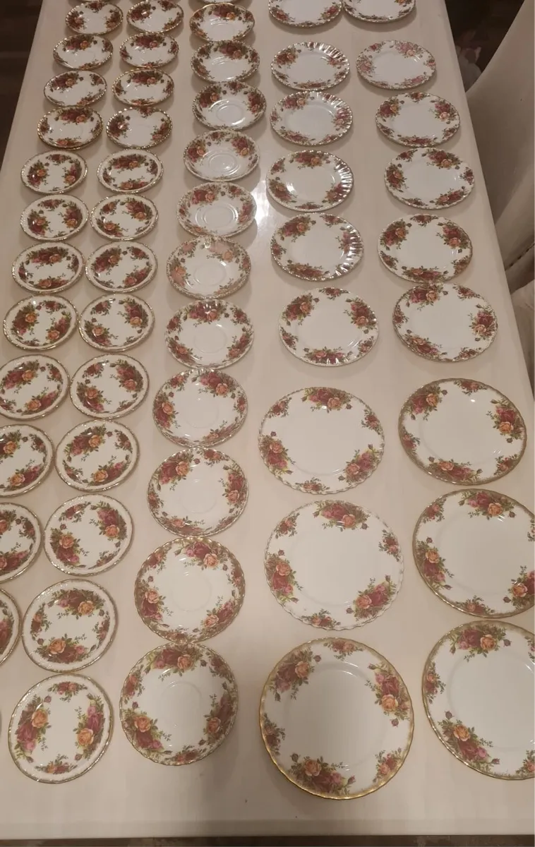 Royal Albert - Image 1