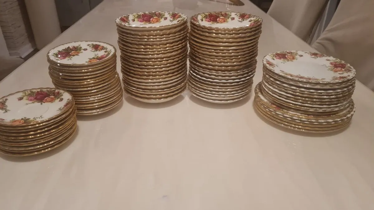 Royal Albert - Image 2