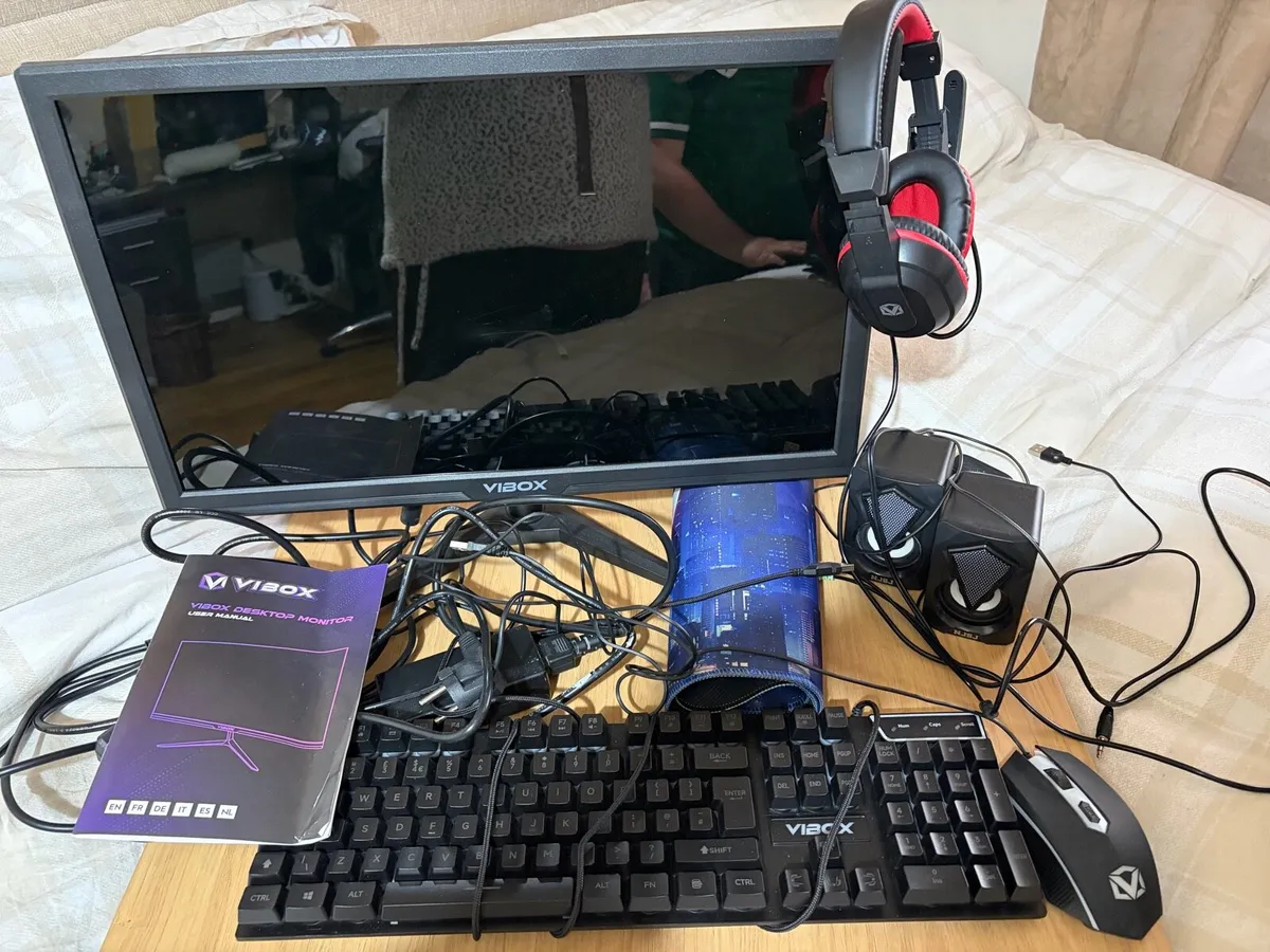 Gaming Monitor Mouse Keyboard Mat - Image 3
