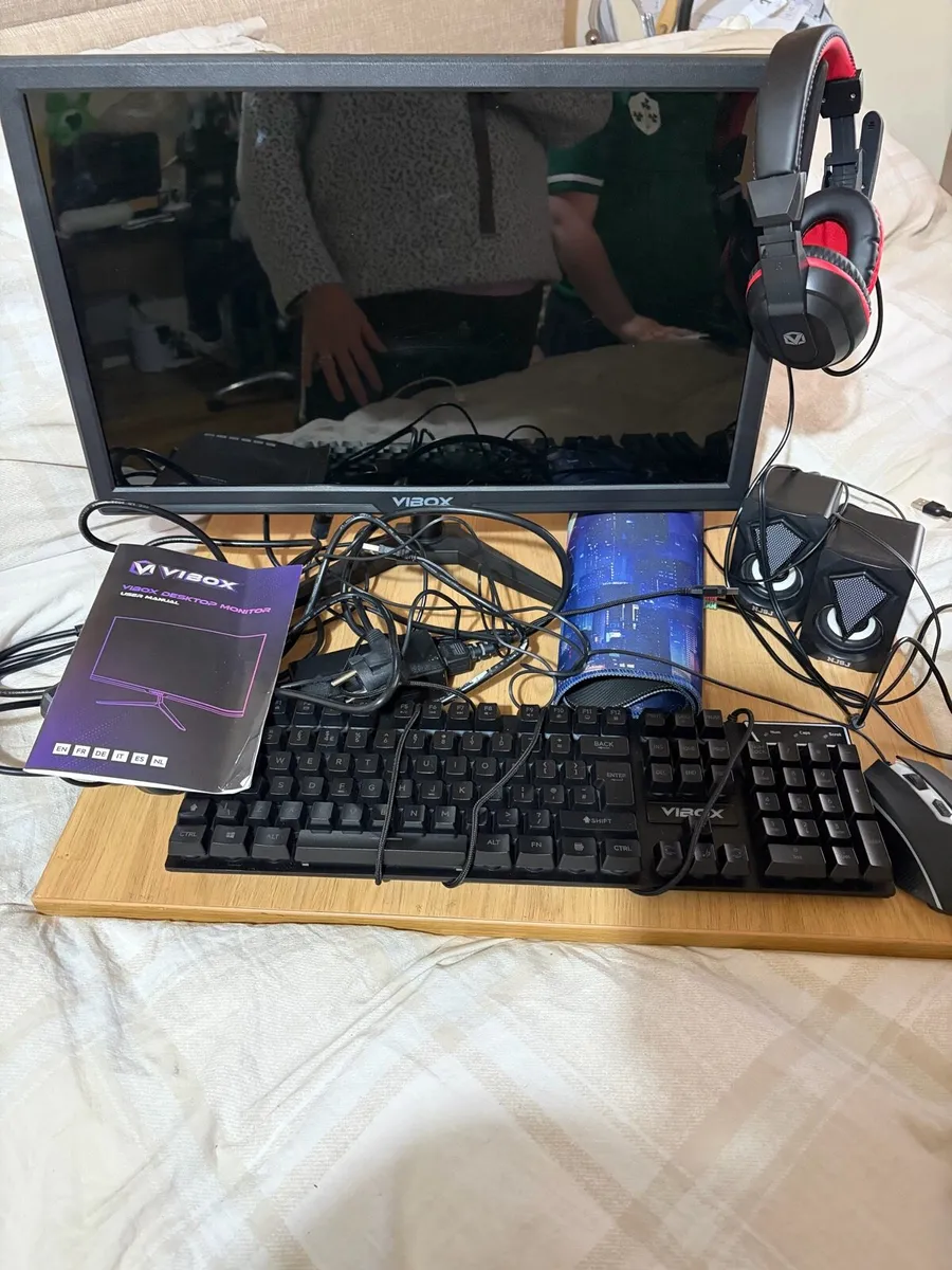 Gaming Monitor Mouse Keyboard Mat - Image 4