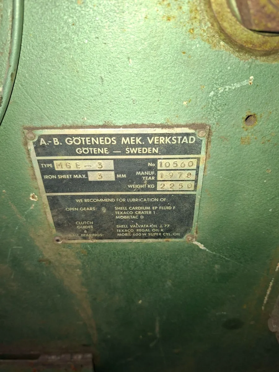 2m guillotine - Image 4