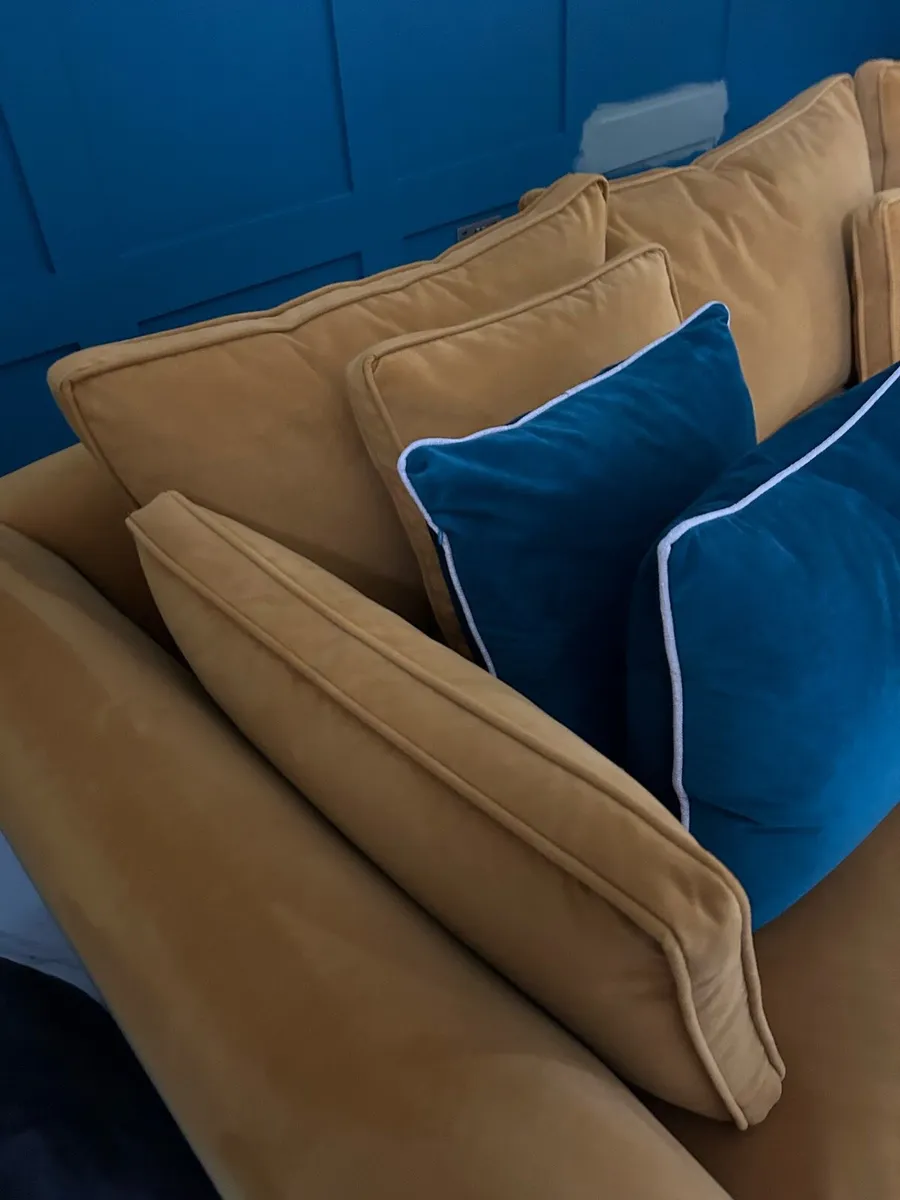 Sofa - Image 2