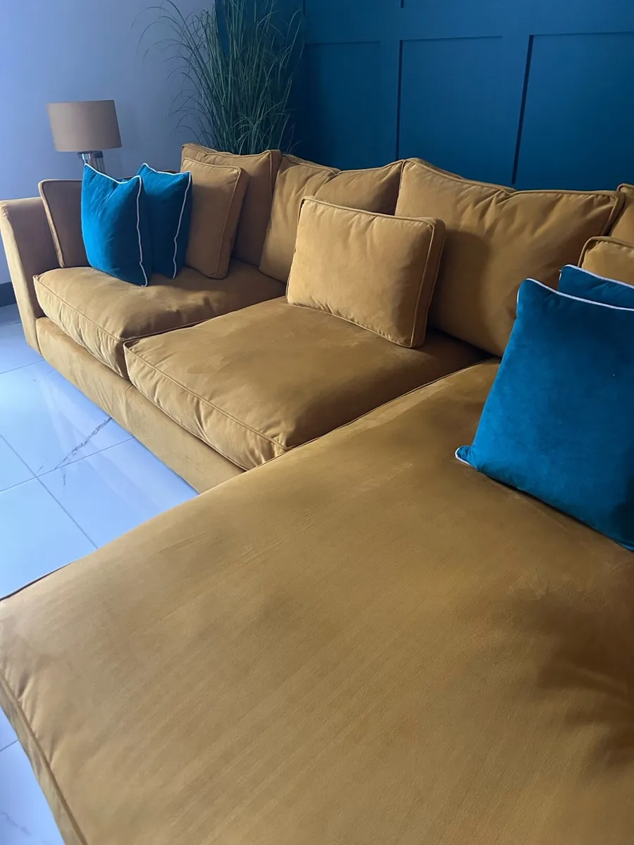 Sofa - Image 3