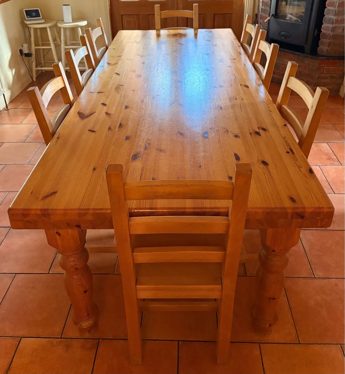 Kitchen table - Image 3