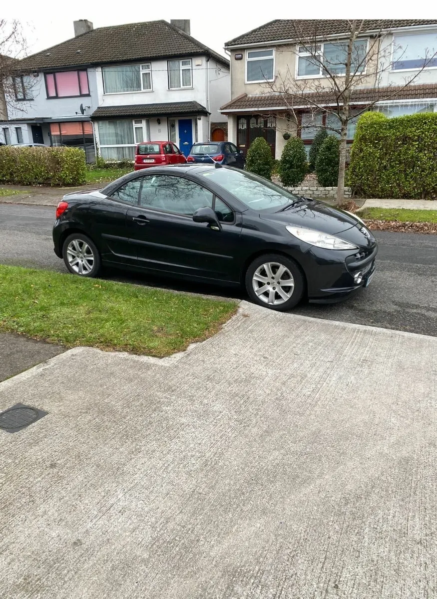 Peugeot 207 Convertible 2008 (NEEDS ENGINE) - Image 1