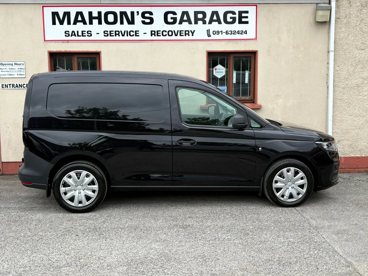 Ford Transit Connect 2026 - Image 2