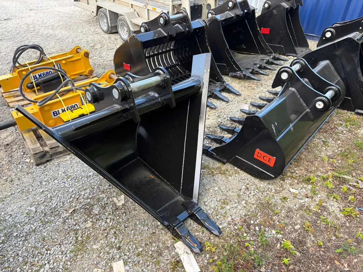 Miscellaneous Farm Items Auction Saturday - Image 2