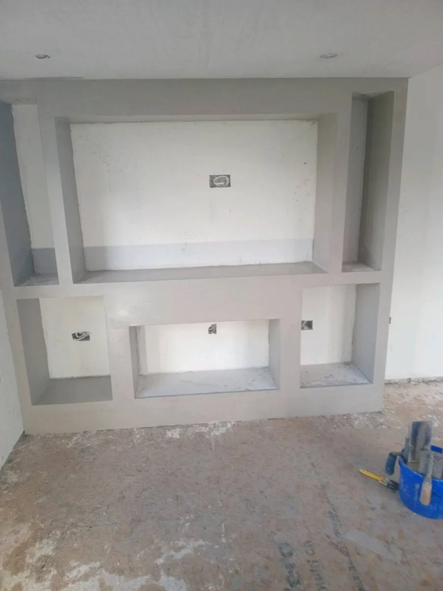 Plasterer - Image 3