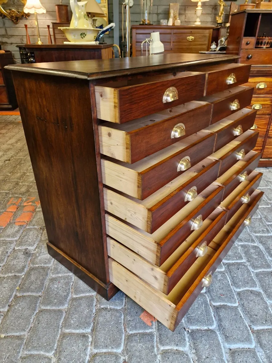 Chest - Image 4