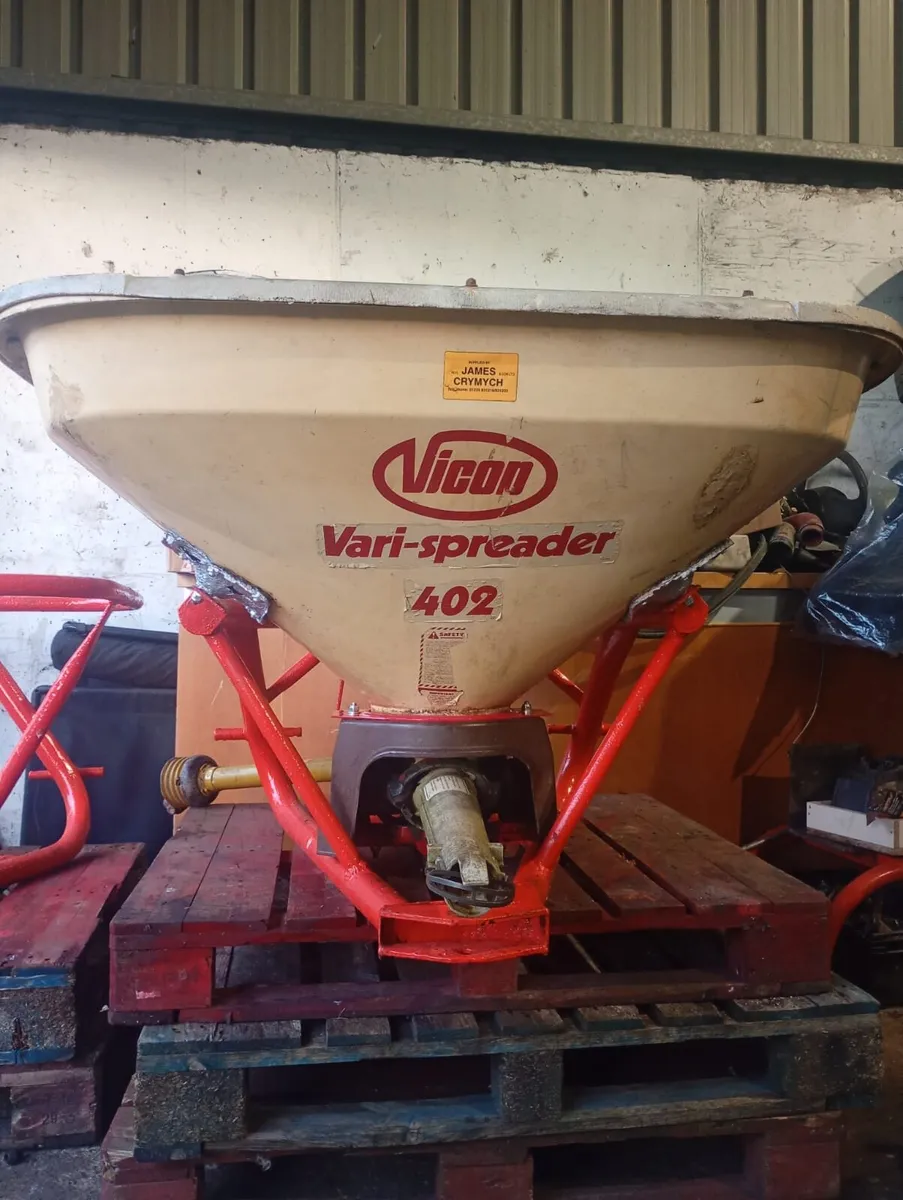 Vicon 402 Fertilizer spreader 10 bag - Image 3