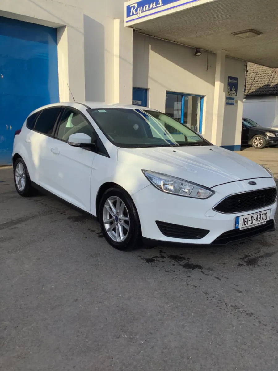 Ford Focus 2016 - Image 2