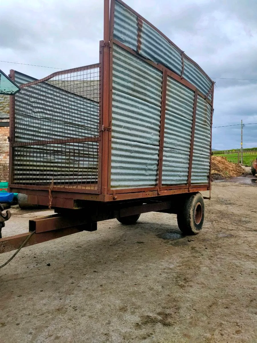 Silage trailer - Image 1