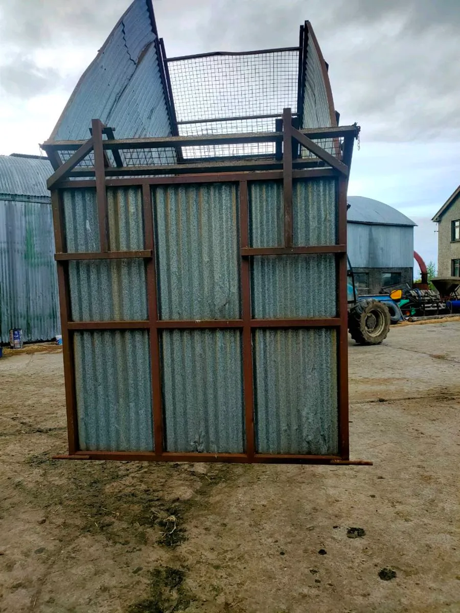 Silage trailer - Image 3