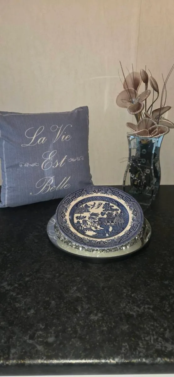 Vintage Churchill Blue Willow Dinner Plate English - Image 2