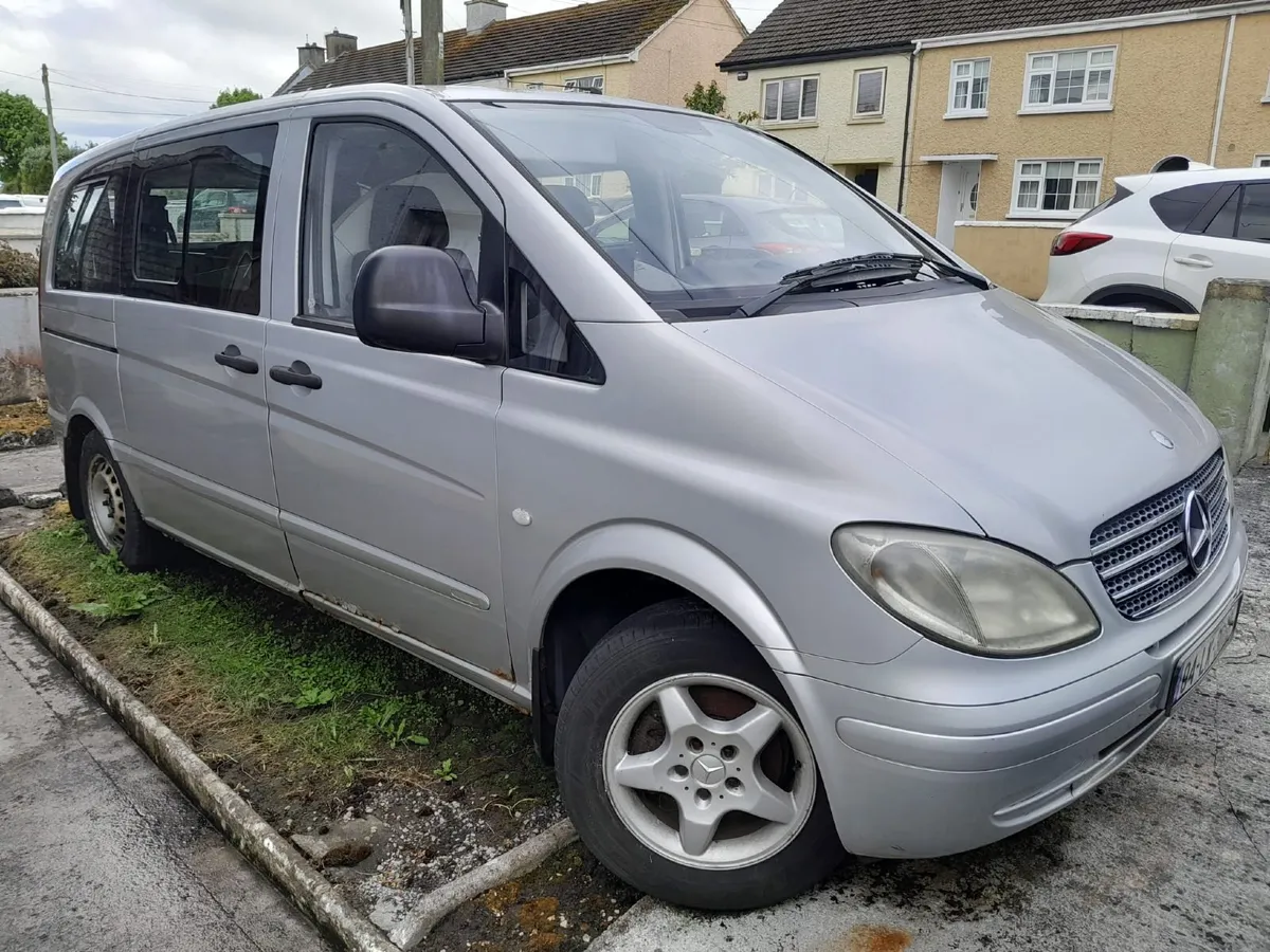 2004 Mercedes Vito - Image 2
