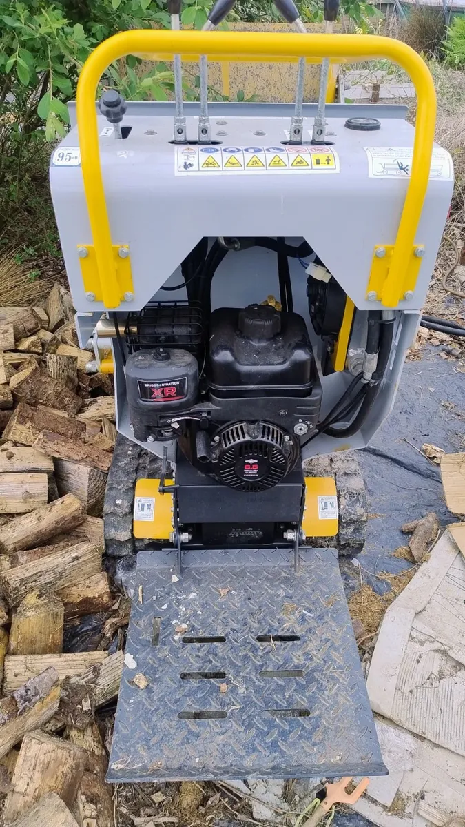 Mini dumper Only 3 hours - Image 4