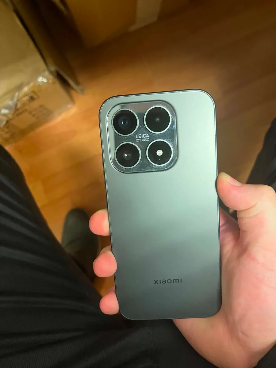 Xiaomi 17 256gb - Image 1