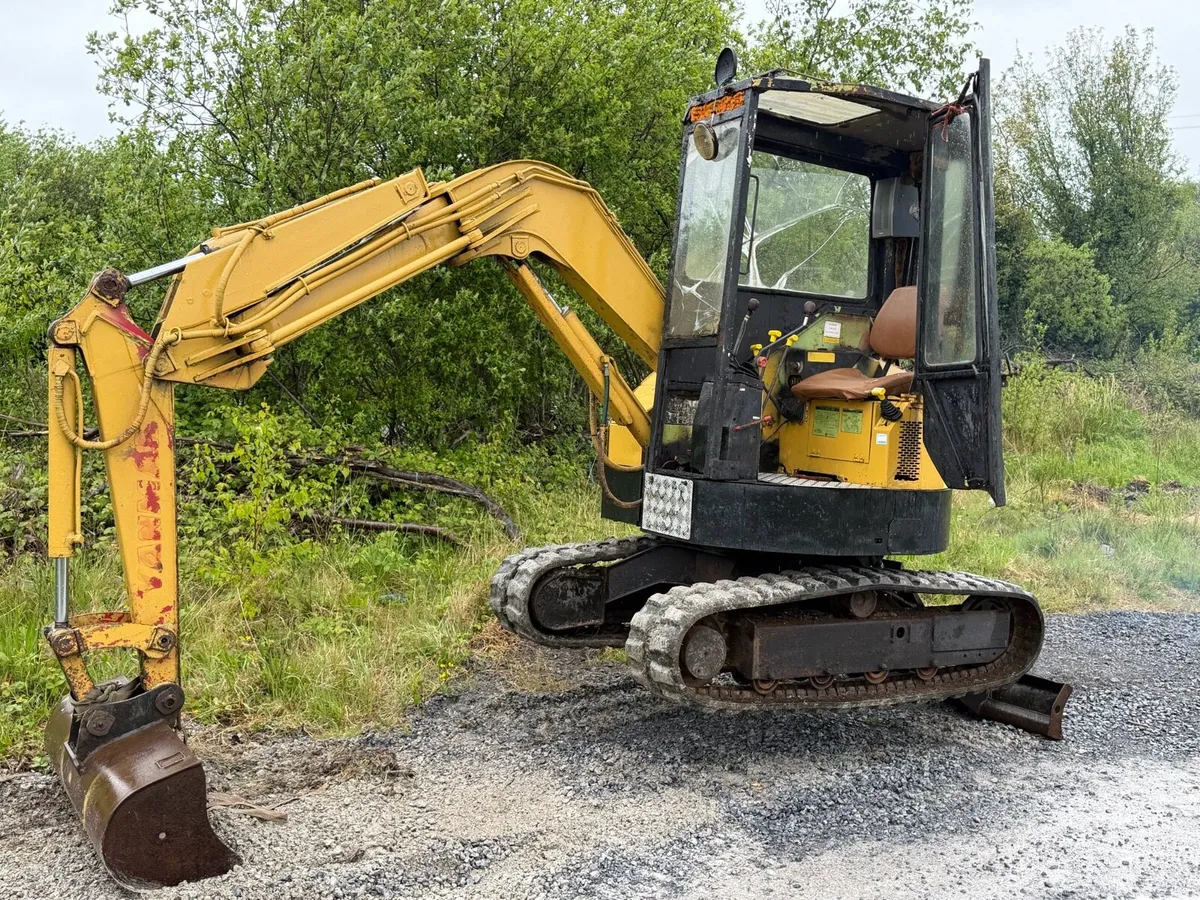 3 tone yanmar digger - Image 2