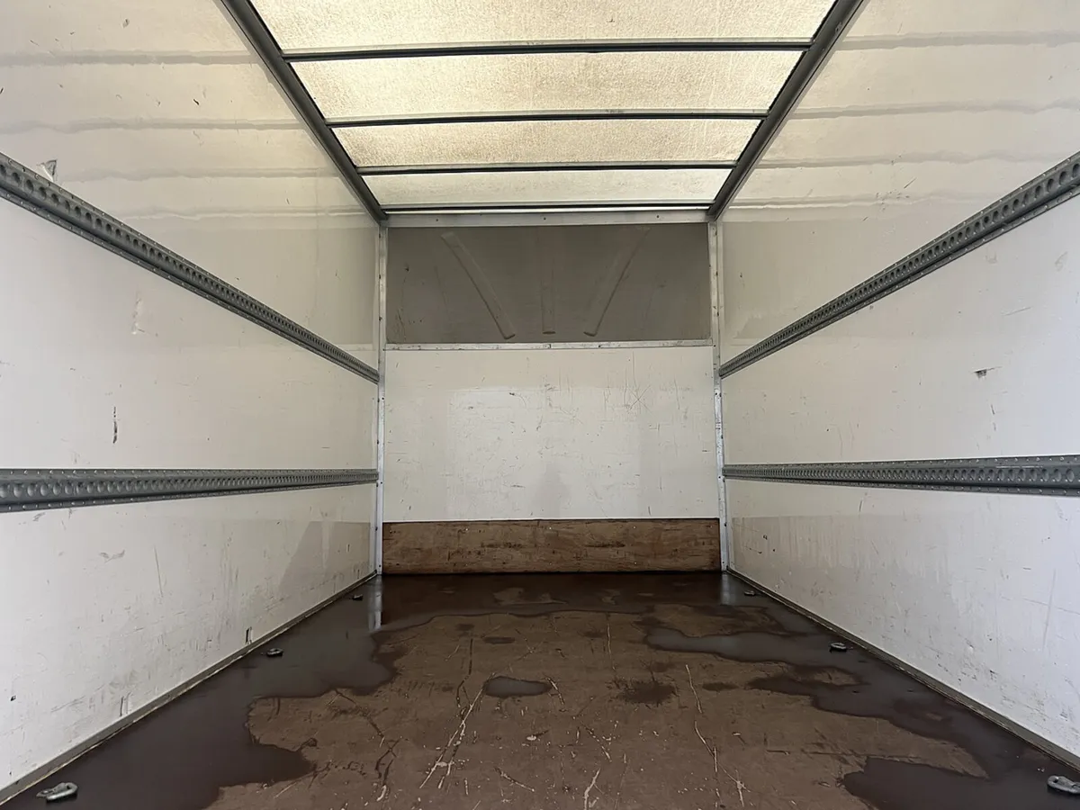 2021 Ford Transit Luton Box Van - Image 3