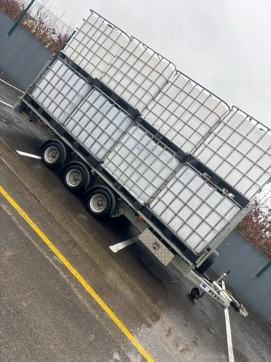 Clean IBC tanks