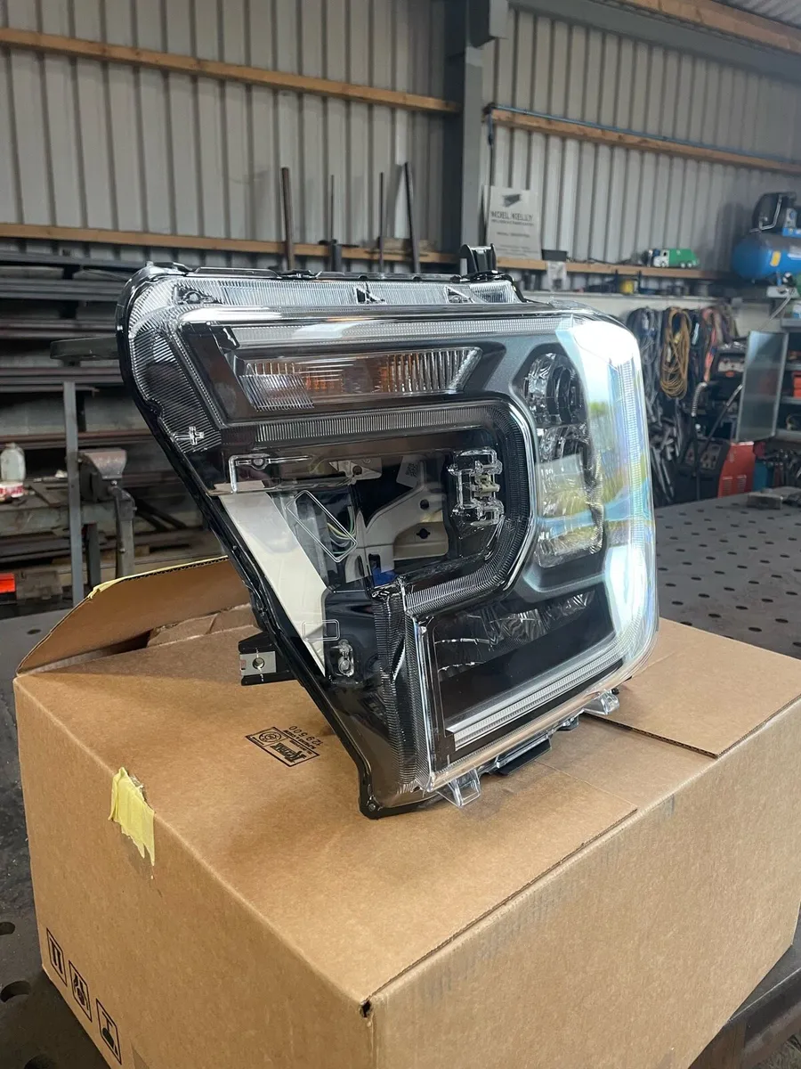Ford ranger parts - Image 3