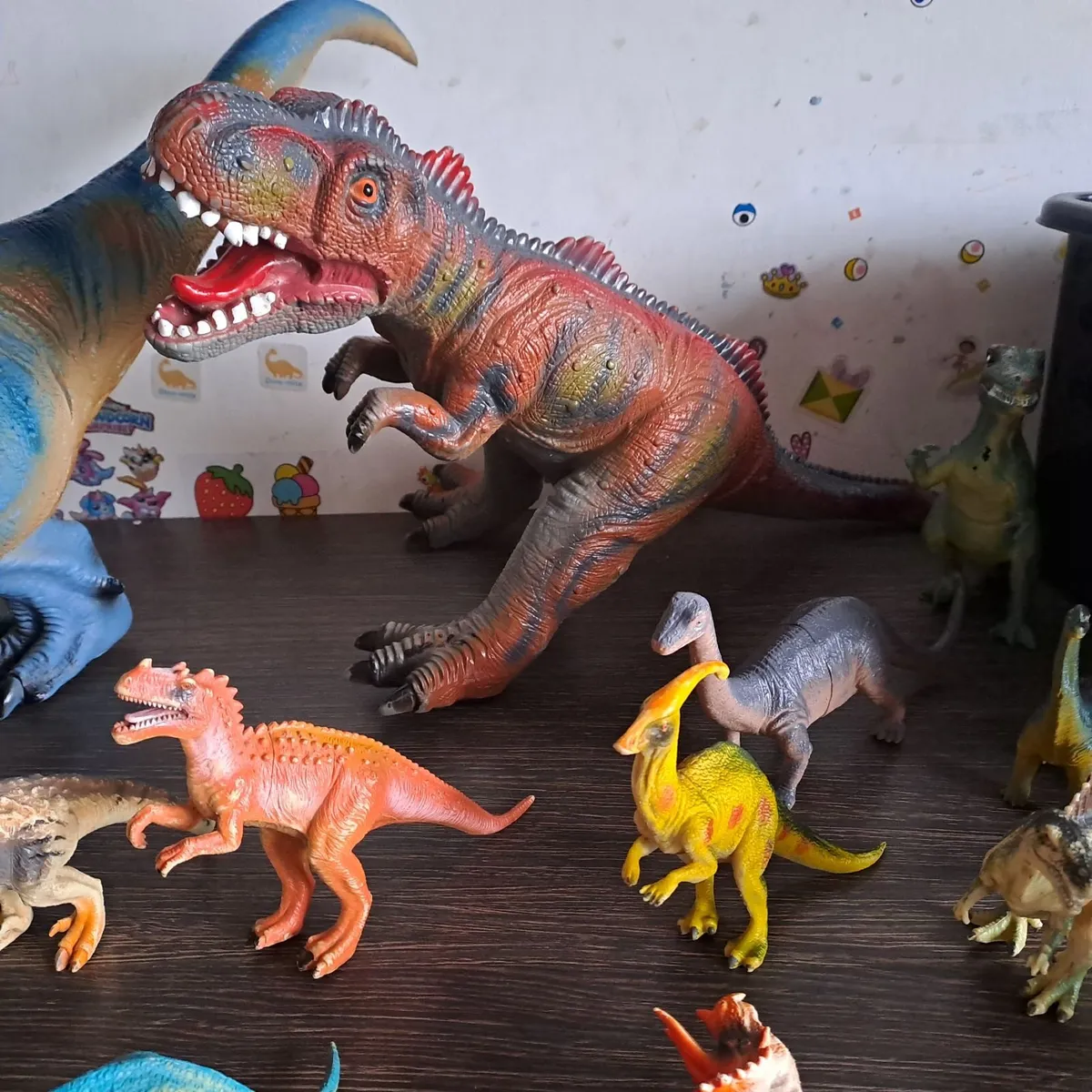 Dinosaurs - Image 4