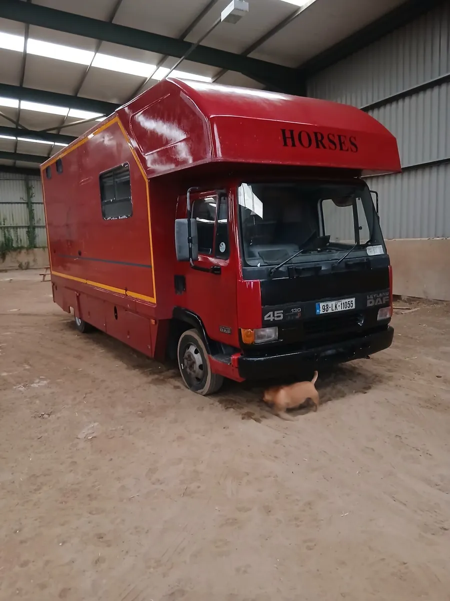 Horse lorry - Image 2