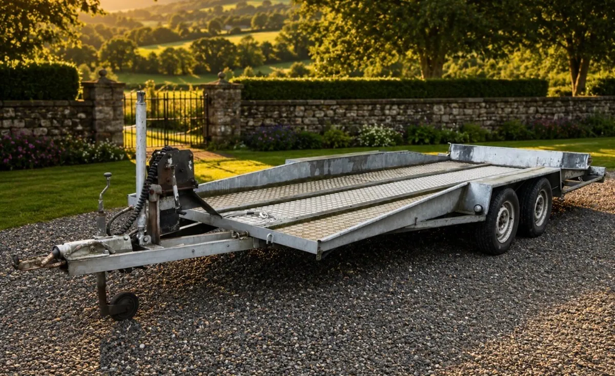 Tiltbed car transporter - Image 3